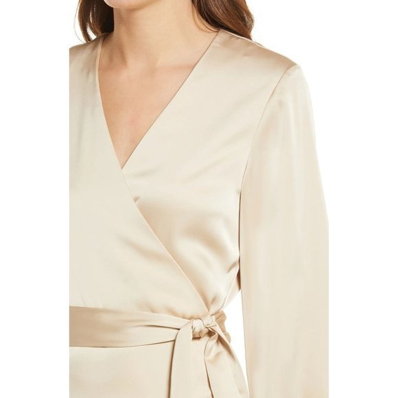 AMY LYNN Long Sleeve MIDI Wrap Dress in Oyster - Large NWT CHAMPAGNE - Picture 4 of 6